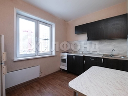Продается 1-комнатная квартира Петухова ул, 37.4  м², 3600000 рублей