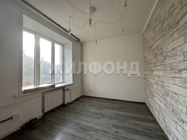 Продается 3-комнатная квартира Титова ул, 75.4 м², 9999000 рублей