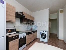 Продается 2-комнатная квартира Татьяны Снежиной ул, 76 м², 5400000 рублей