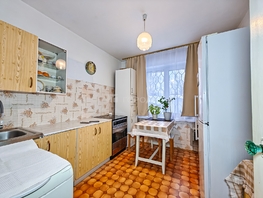 Продается 2-комнатная квартира В. Высоцкого ул, 51.9  м&sup2;, 4590000 рублей