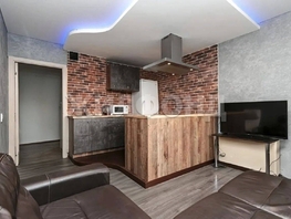 Продается 2-комнатная квартира Виктора Уса ул, 42.7  м&sup2;, 4000000 рублей