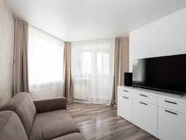 Продается 2-комнатная квартира Героев Революции ул, 61.8  м&sup2;, 7700000 рублей