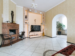 Продается Дом Дивногорская ул, 440  м&sup2;, участок 18 сот., 19800000 рублей