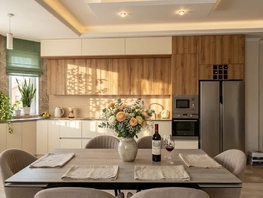 Продается 4-комнатная квартира Радужная ул, 128  м&sup2;, 10980000 рублей