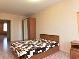 Снять трехкомнатную квартиру Петухова ул, 100  м&sup2;, 4720 рублей