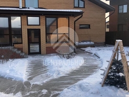 Дом, 478.4 м², 2 этажа, участок 11 сот.