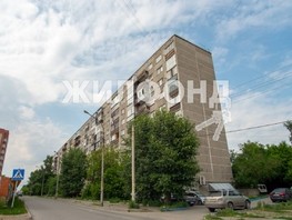 Продается 4-комнатная квартира Ленинградская ул, 69.4  м², 7000000 рублей