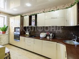 Продается 3-комнатная квартира Виктора Уса ул, 77  м², 8200000 рублей