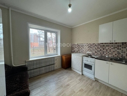 Продается 1-комнатная квартира 2-й (4 мкр.) кв-л, 37.1  м², 4700000 рублей