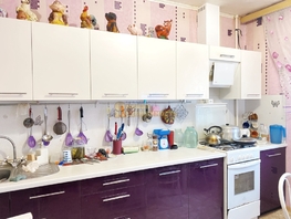 Продается 3-комнатная квартира Менделеева пр-кт, 70 м², 3850000 рублей