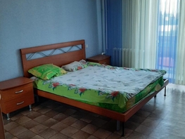 Снять трехкомнатную квартиру Малиновского ул, 102 м², 32000 рублей