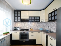 Продается 3-комнатная квартира Рождественского ул, 64.2 м², 6650000 рублей