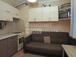 Продается 1-комнатная квартира Тарская ул, 40.3 м², 4750000 рублей