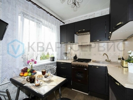 Продается 4-комнатная квартира Молодежная ул, 60 м², 4500000 рублей