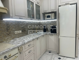 Продается 2-комнатная квартира Комарова пр-кт, 42 м², 11900000 рублей