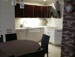 Продается 2-комнатная квартира Комарова пр-кт, 64.6 м², 10000000 рублей