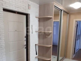 Продается 2-комнатная квартира Комарова пр-кт, 60 м², 50000 рублей