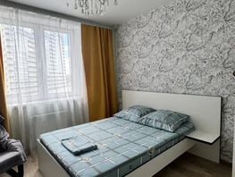 Снять трехкомнатную квартиру Шаронова ул, 64  м&sup2;, 4500 рублей