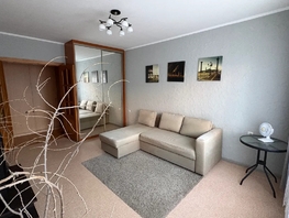 Снять трехкомнатную квартиру Дмитриева ул, 64  м&sup2;, 3500 рублей