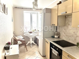 Продается 2-комнатная квартира Нижний пер, 54 м², 5899000 рублей