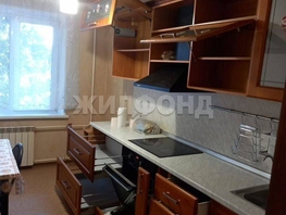 Продается 3-комнатная квартира Сибирская ул, 65 м², 6380000 рублей