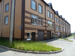 Таунхаус, 220.9 м², участок 1 сот.