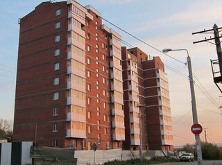 В Иркутской области стало на два проблемных дома меньше