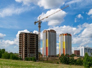 Застройщику жилого комплекса в Солнечном хотят запретить привлекать деньги дольщиков