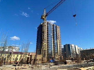 Кто из застройщиков в апреле стал лидером по строительству жилья в Иркутской области
