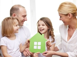 Семьям с детьми помогут выплатить ипотеку