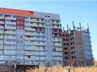 В Бийске ищут подрядчика для пятилетнего недостроя с жильцами