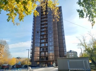 На 1-й Хабаровской достроили 17-этажный проблемный дом