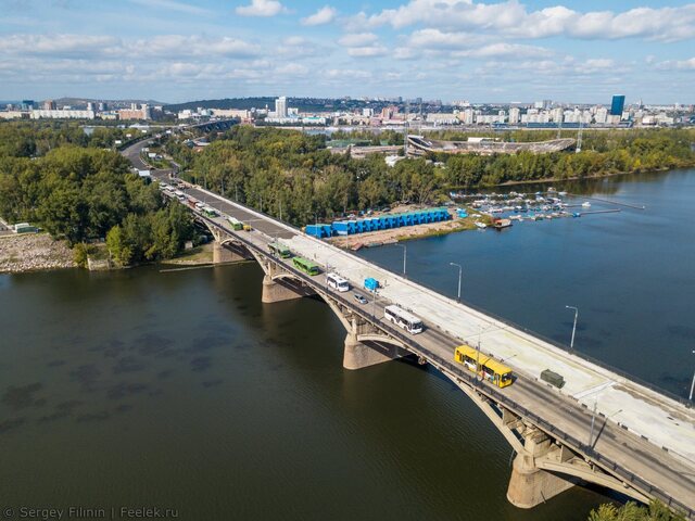 Ремонт Коммунального моста с высоты (фото)