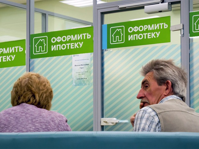 Желающих взять ипотеку не прибавилось