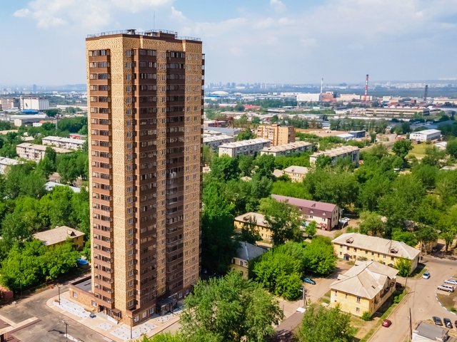 Участников программы переселения из аварийного жилья хотят перевести на первичный рынок