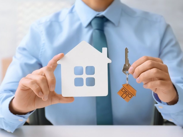 К осени на рынке появится льготная ипотека для педагогов колледжей