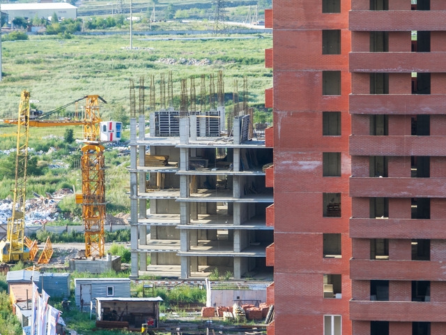 Покупатели, снявшие деньги  с  депозитов, могут в конце года появиться на рынке жилья